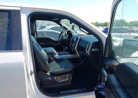 2017 Ford F-150 Platinum z USA, uszkodzony, nr VIN 1FTEW1EG2HFA45739